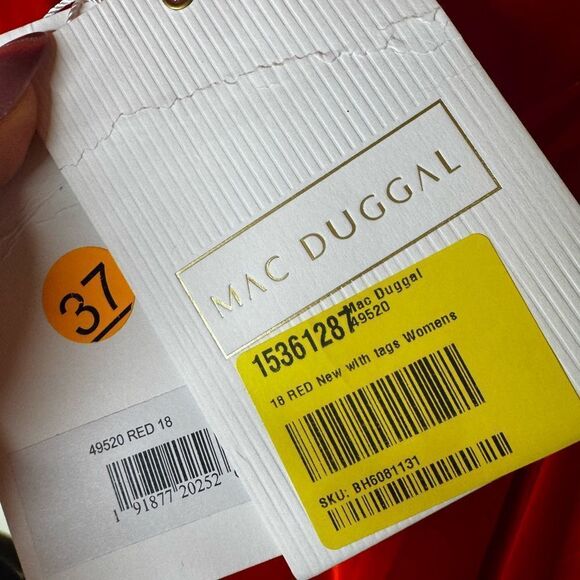 NWT Mac Duggal Red Halter Neck Sleeveless Gown 49520 ❤️ Size 18 - Picture 11 of 11